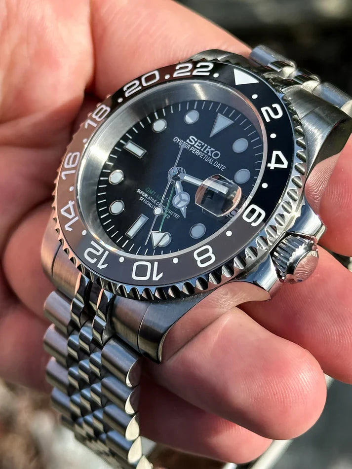 Gmteiko™ | Men’s Bruce Wayne GMT Watch